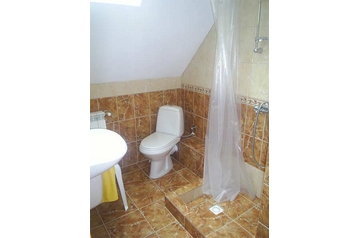 Polen Privát Tyrawa Solna, Eksteriør